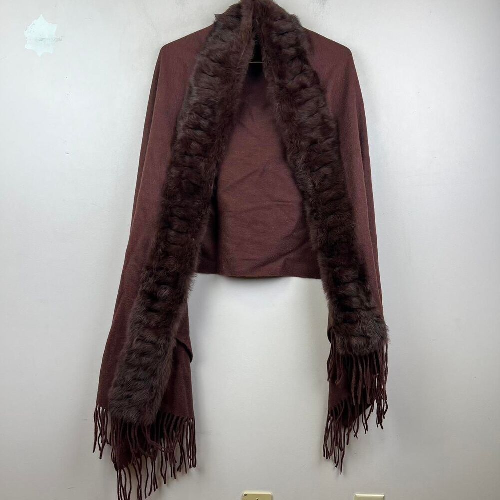Rong Jia Brown Cashmere Shawl With Faux Fur Trim and Fringe